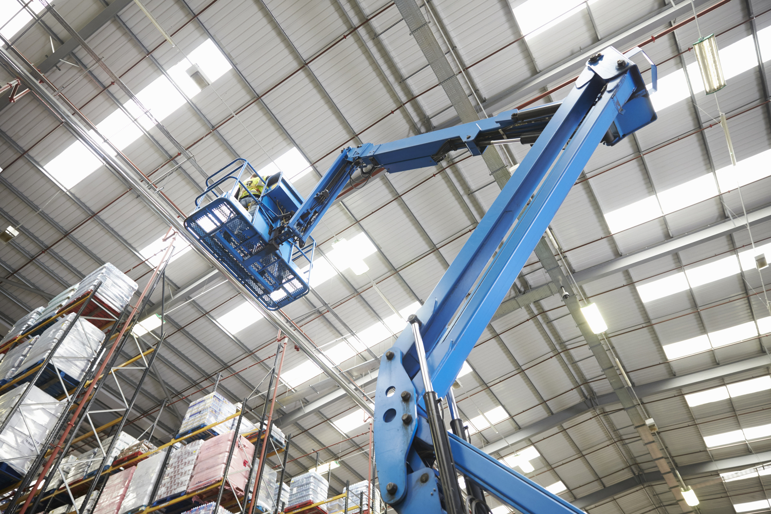 Aerial platform rental for safe elevated work in Inglewood, CA