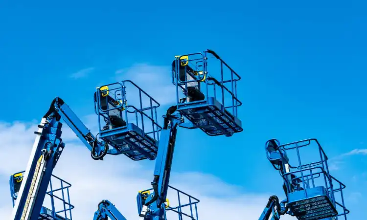 Boom lift equipment supporting elevated construction tasks in Blue Lake CA jobsite