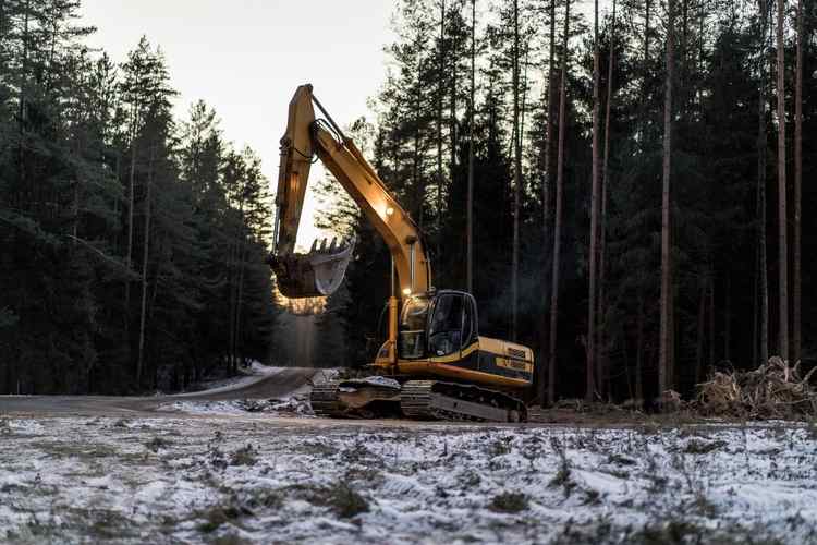 Construction equipment rental supporting a job site in Moses Lake, Washington