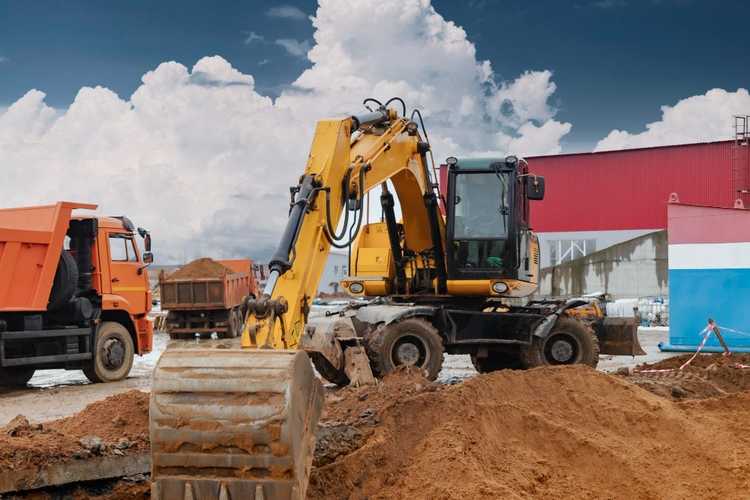 Coordinated equipment dispatch and material delivery at Milpitas construction project