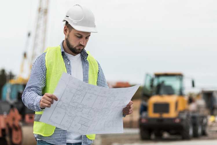 Equipment dispatch coordination at active job site in Renton, Washington