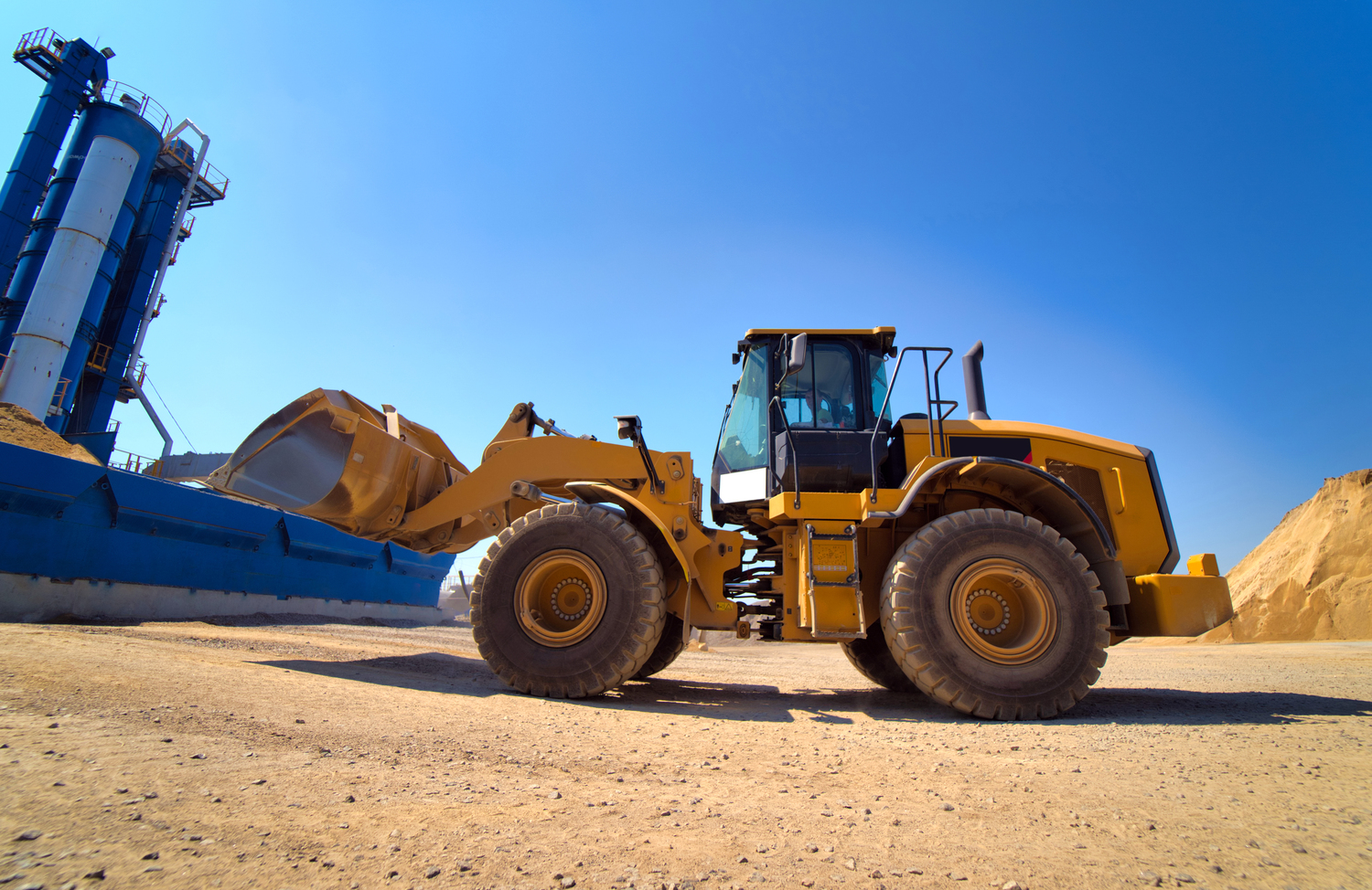 Construction Equipment Rentals in Clovis, CA