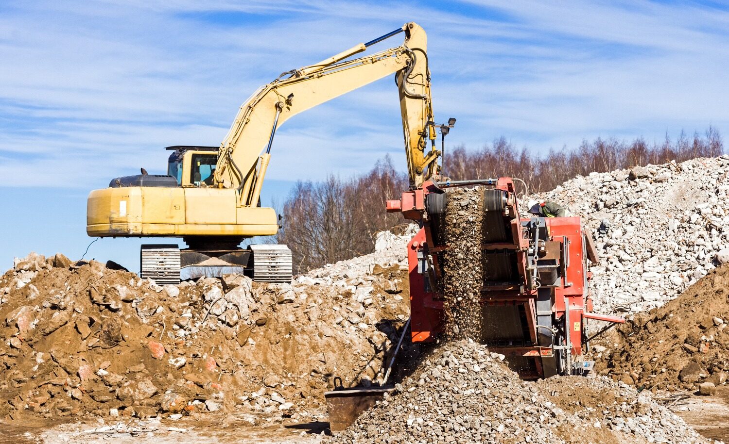 Excavator rental for spring construction site preparation