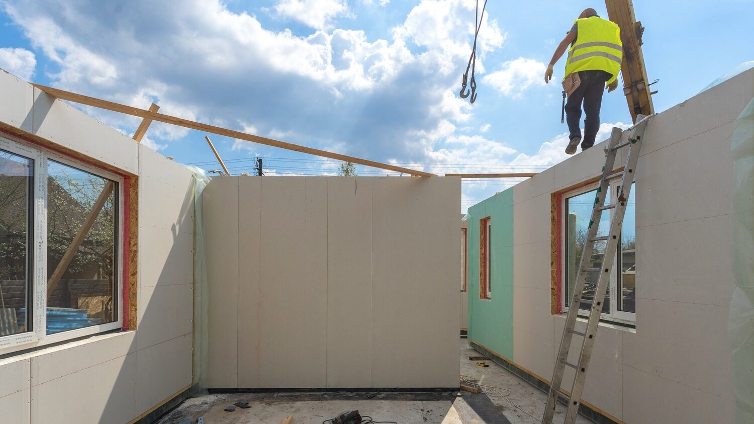 Essential Equipment for Modular Construction