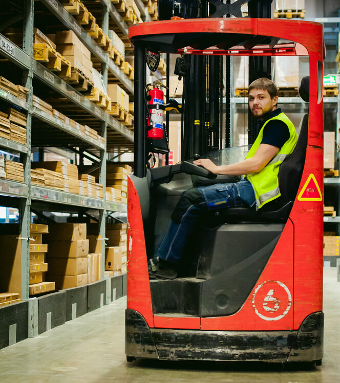 Telehandler/order picker for material handling rental in Brighton, CO