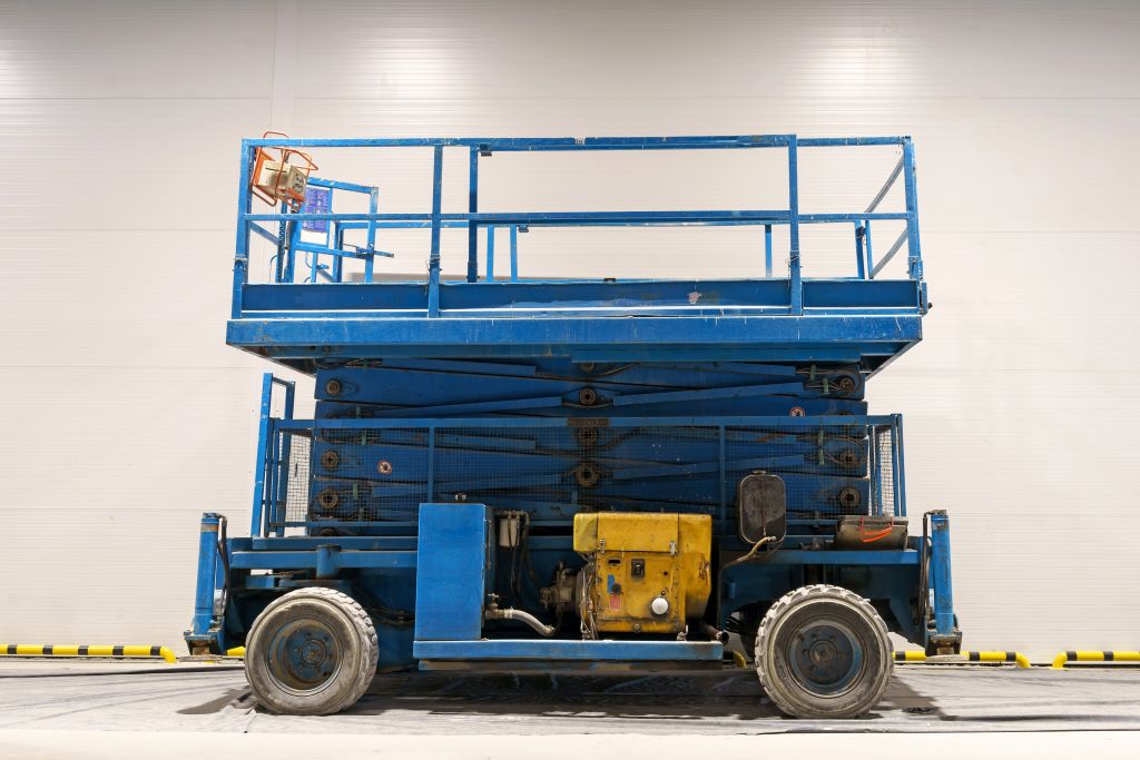 Scissor lift rentals in Albany, New York